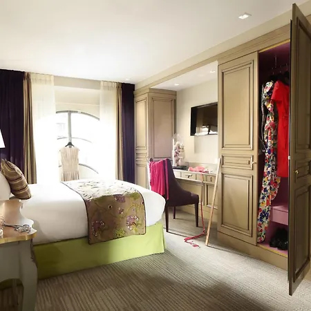 Hotell La Maison Favart