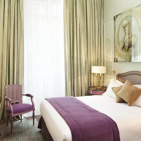 La Maison Favart Hotell 4*