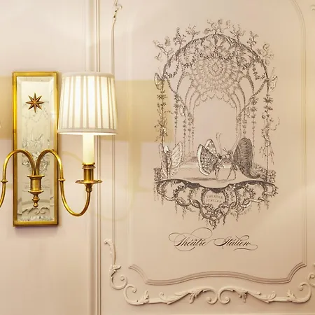 La Maison Favart Paris
