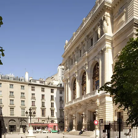 La Maison Favart 4* Paris
