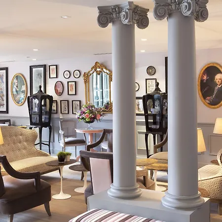 La Maison Favart