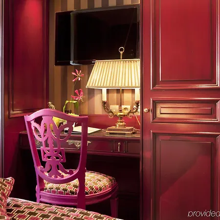 La Maison Favart 4* Paris