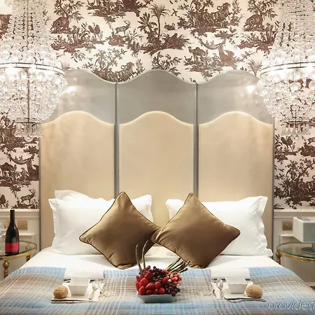 La Maison Favart Hotel Paris
