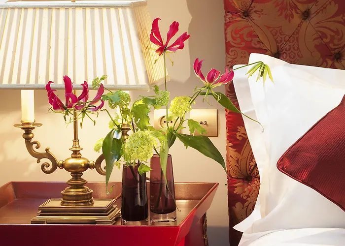 La Maison Favart Hotel