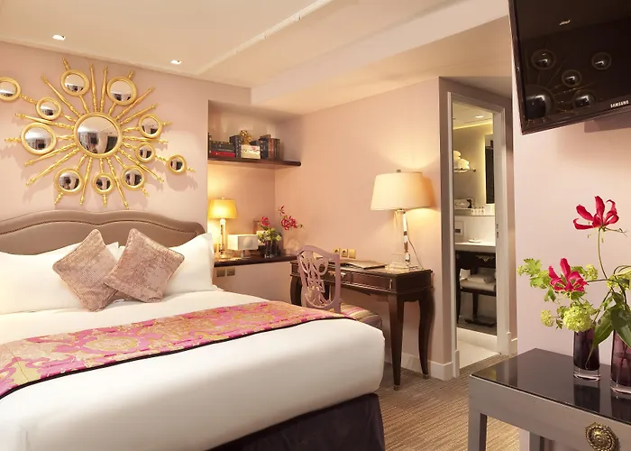 La Maison Favart 4* Paris