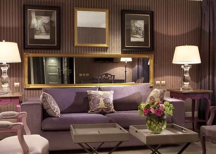 La Maison Favart Hotel 4*