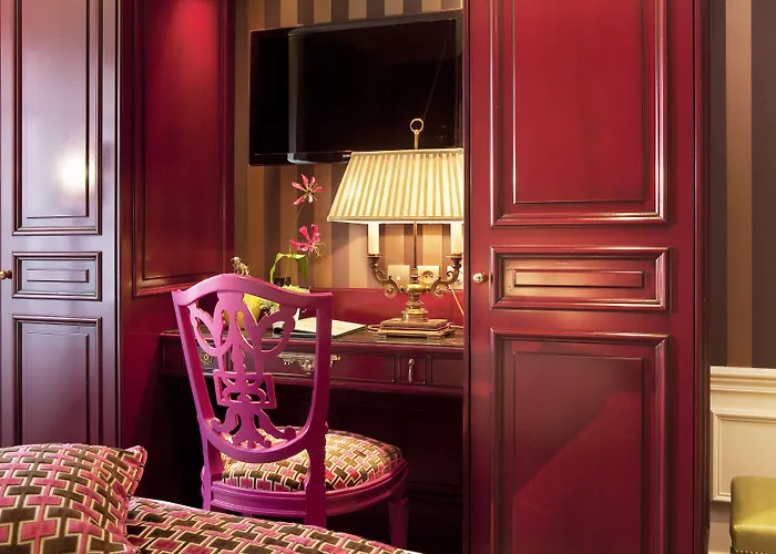 La Maison Favart Hotel 4*