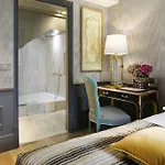 Hotel La Maison Favart Parijs