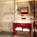 Hotel La Maison Favart Parijs