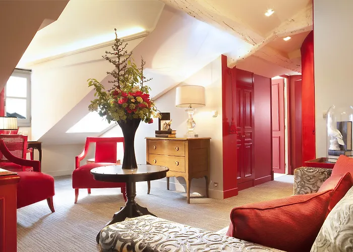 La Maison Favart 4*